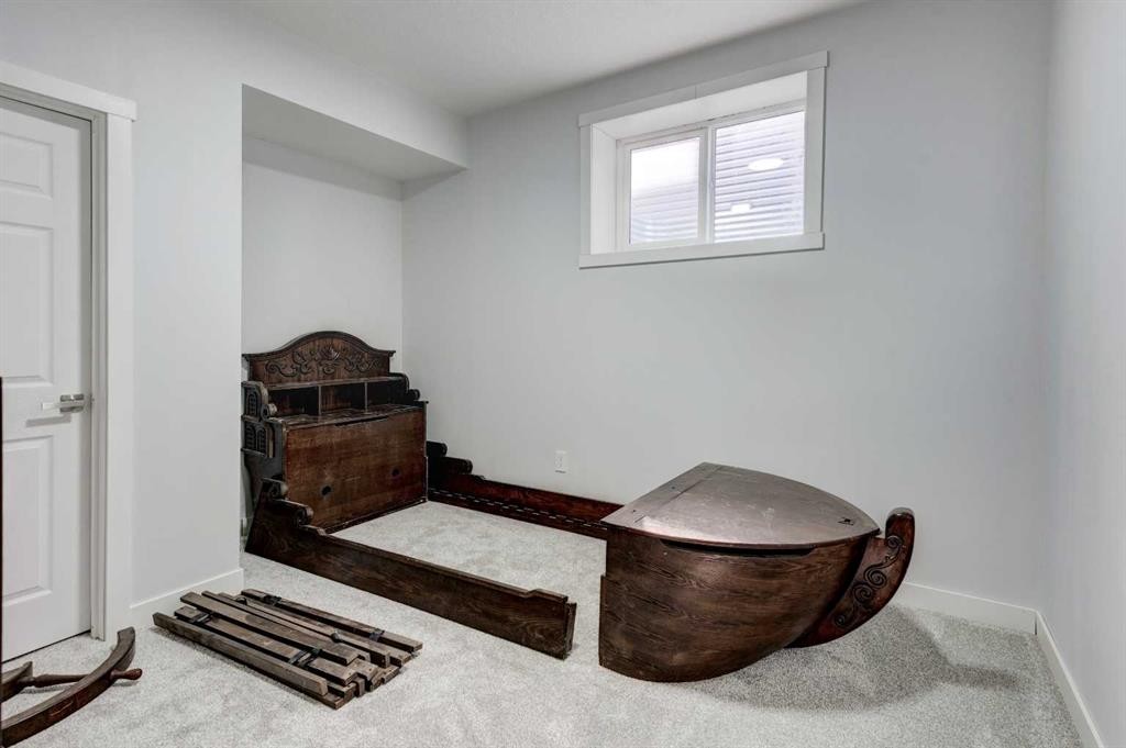 768 Edgefield Crescent, Strathmore, AB - Indoor Photo Showing Other Room