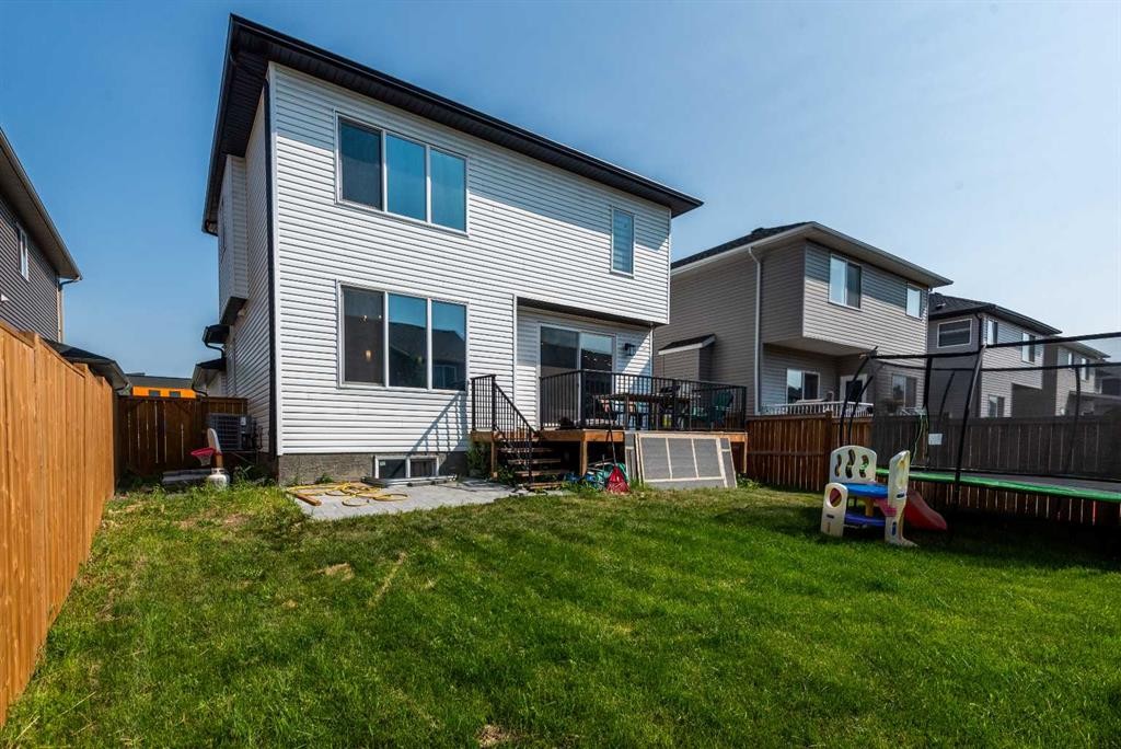 768 Edgefield Crescent, Strathmore, AB - Outdoor With Deck Patio Veranda With Exterior