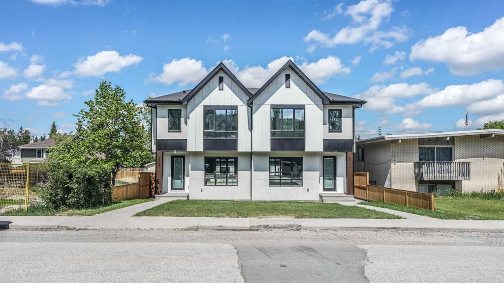8924 34 Avenue, Calgary, AB - Outdoor With Facade