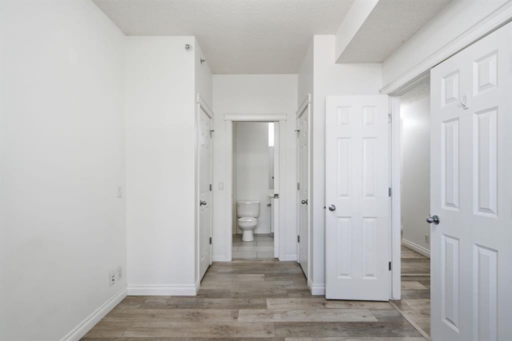 438-930 Centre Avenue Ne, Calgary, AB - Indoor Photo Showing Other Room