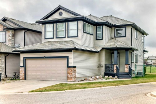 316-1 Glensummit Close SE Cochrane, AB T4C 2J9