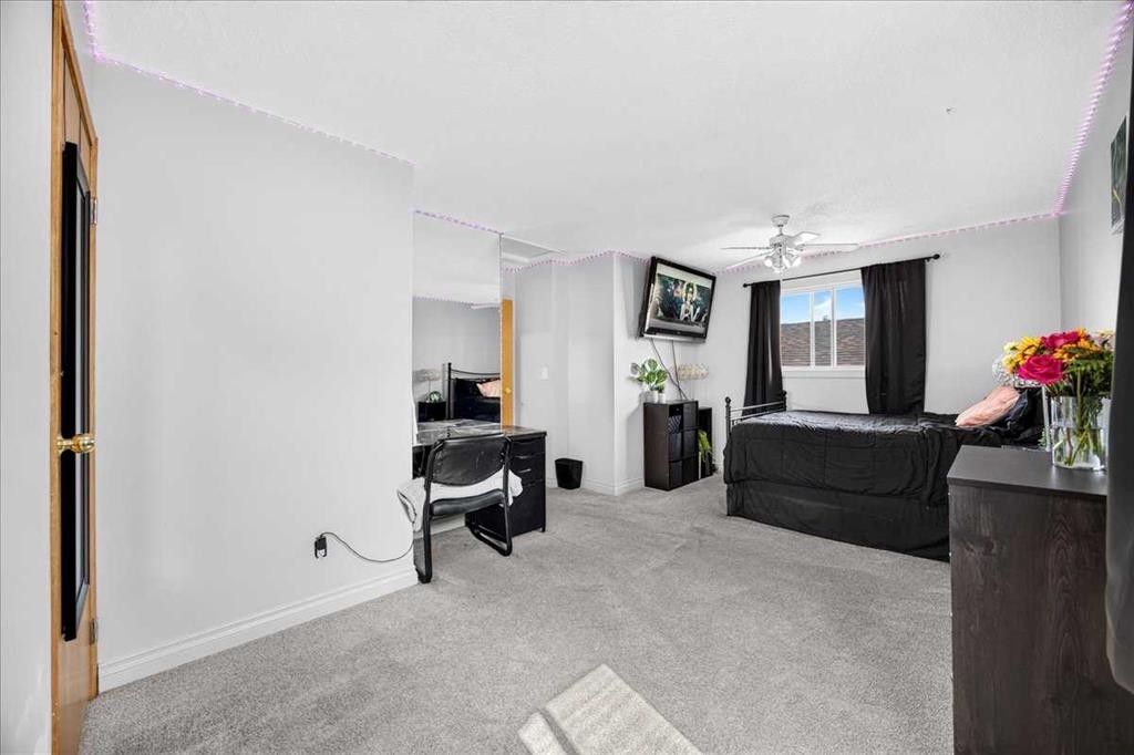 80 Templevale Way Ne, Calgary, AB - Indoor