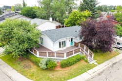 85 Rideau Close SWAirdrie, AB T4B 1A7