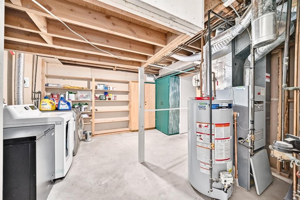 1949 Lytton Crescent Se, Calgary, AB - Indoor