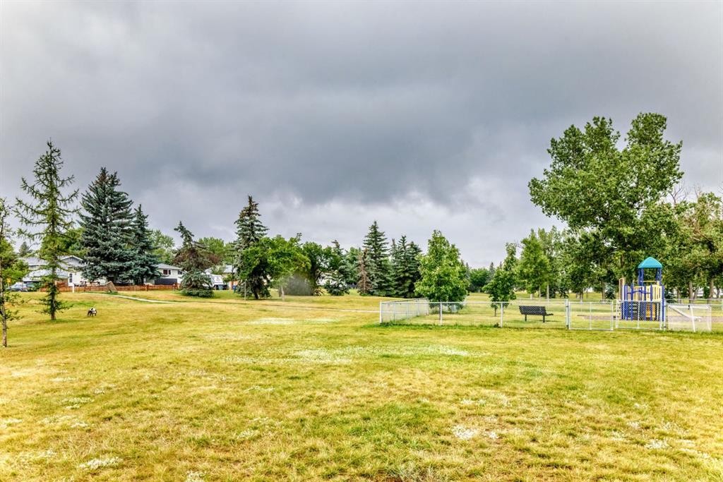 1949 Lytton Crescent Se, Calgary, AB - Outdoor With View