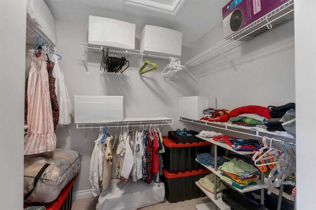 288 Evansborough Way Nw, Calgary, AB - Indoor With Storage