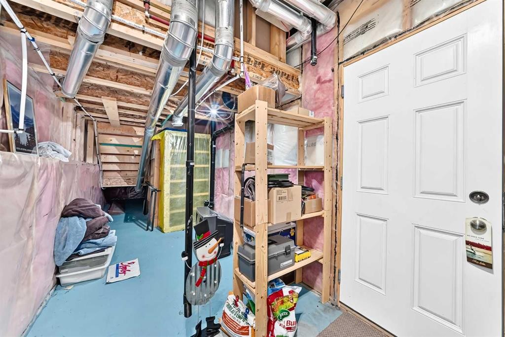 302 Sunset Point, Cochrane, AB - Indoor