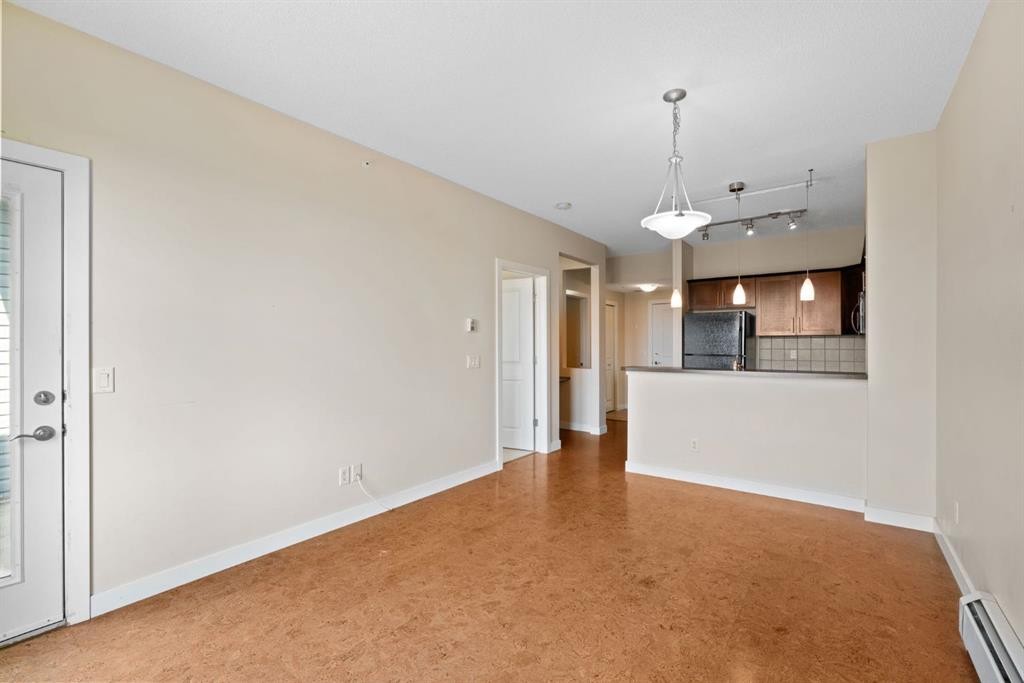 407-201 Sunset Drive, Cochrane, AB - Indoor