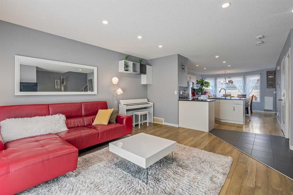 191 Cranford Crescent Se, Calgary, AB - Indoor Photo Showing Living Room