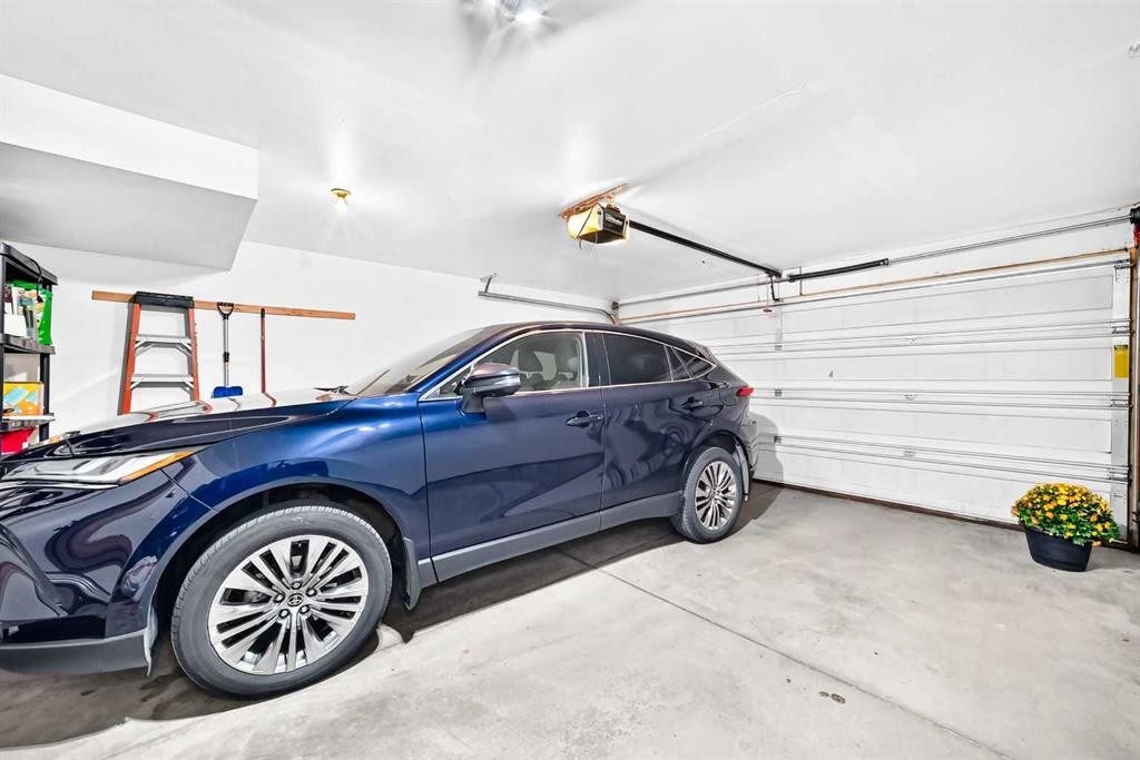 56 Cranarch Road Se, Calgary, AB - Indoor Photo Showing Garage