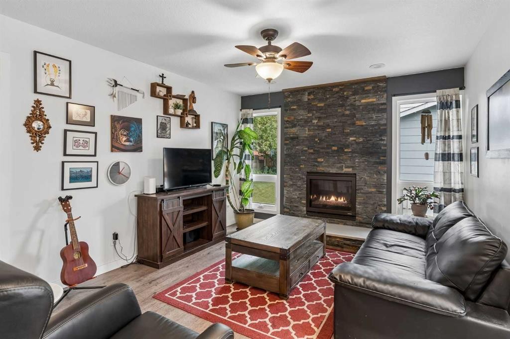 14211 Parkland Boulevard Se, Calgary, AB