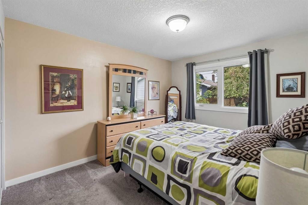 14211 Parkland Boulevard Se, Calgary, AB