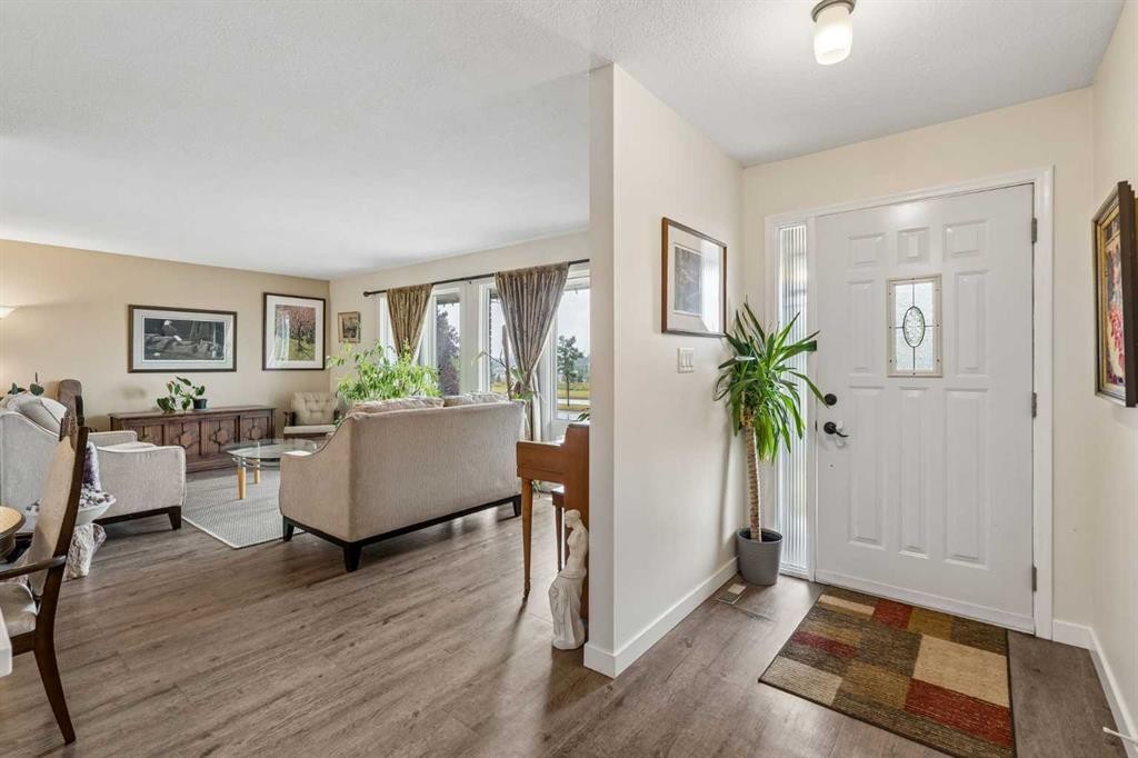 14211 Parkland Boulevard Se, Calgary, AB