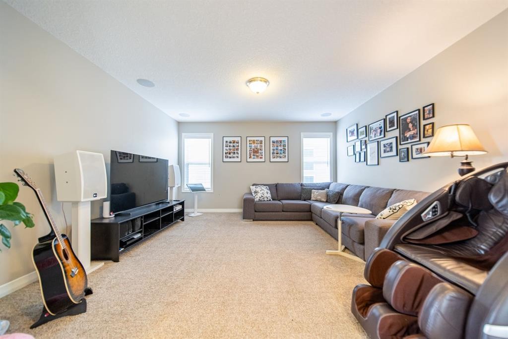 98 Mahogany Passage Se, Calgary, AB - Indoor