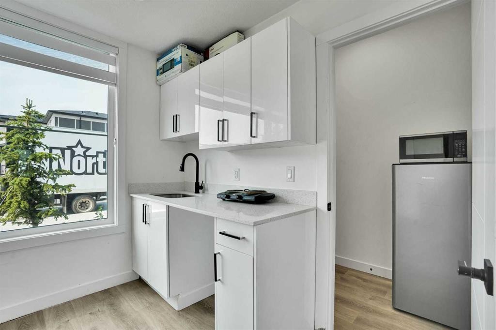 241 Saddlepeace Crescent Ne, Calgary, AB - Indoor Photo Showing Other Room