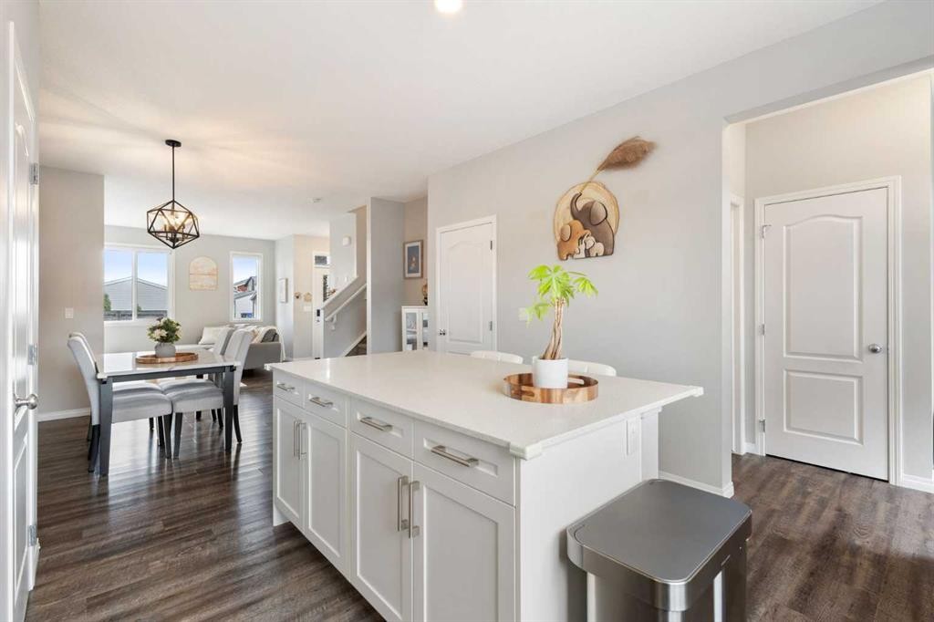 28 Seton Terrace Se, Calgary, AB - Indoor