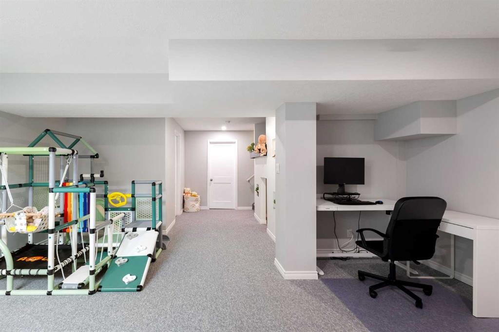 28 Seton Terrace Se, Calgary, AB - Indoor