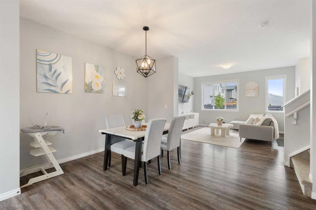 28 Seton Terrace Se, Calgary, AB - Indoor