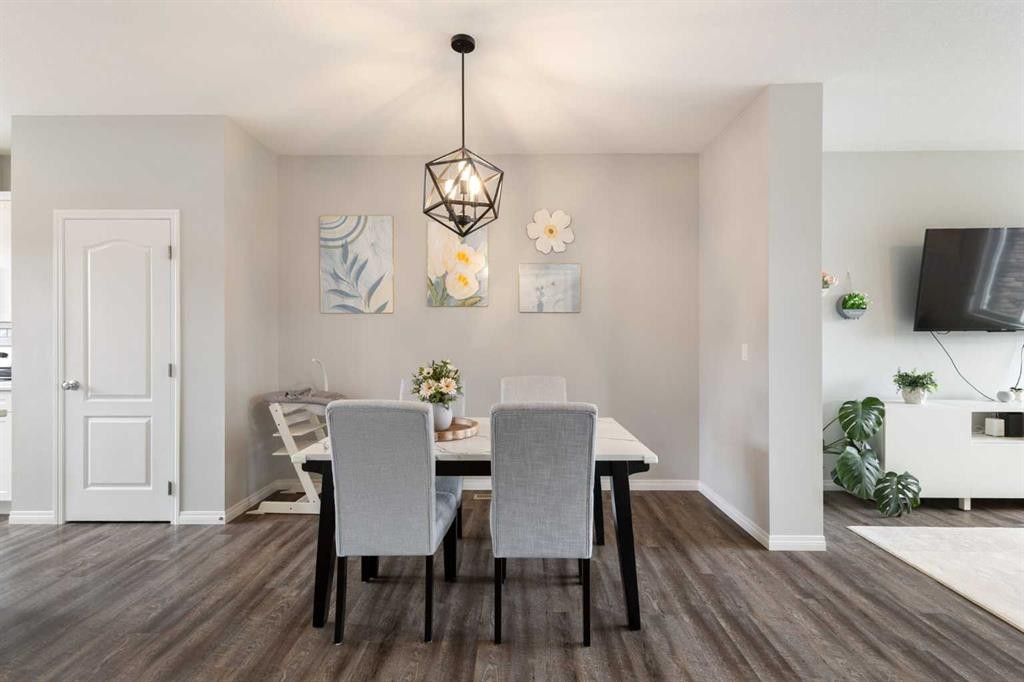 28 Seton Terrace Se, Calgary, AB - Indoor Photo Showing Dining Room