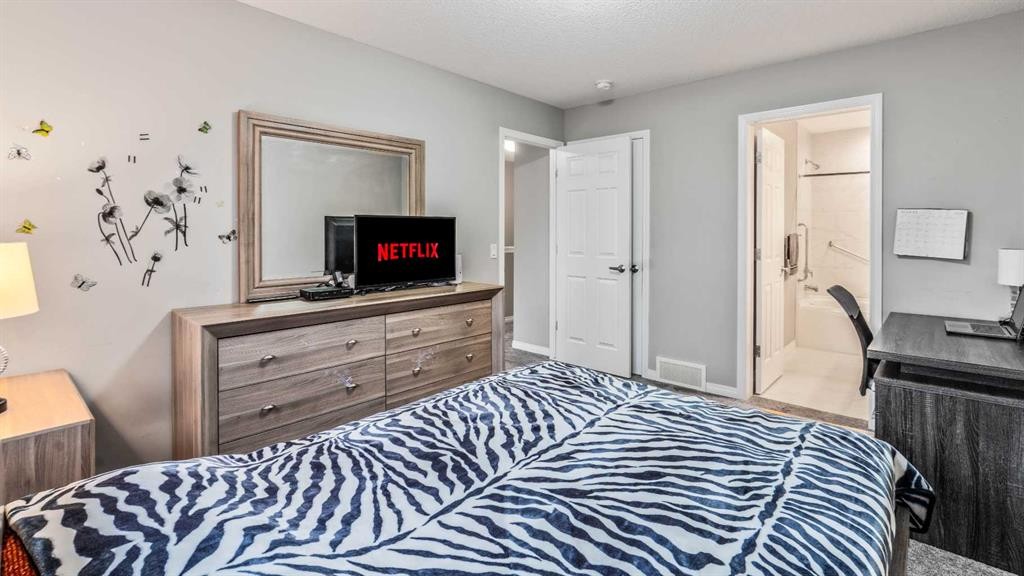 245 Cityscape Boulevard Ne, Calgary, AB - Indoor Photo Showing Bedroom