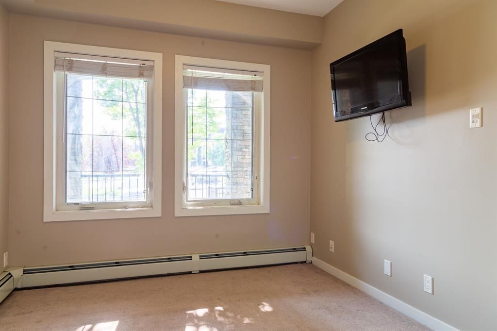 116-100 Cranfield Common Se, Calgary, AB - Indoor Photo Showing Other Room
