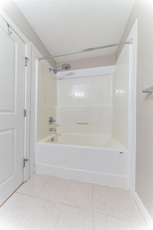 116-100 Cranfield Common Se, Calgary, AB - Indoor Photo Showing Bathroom