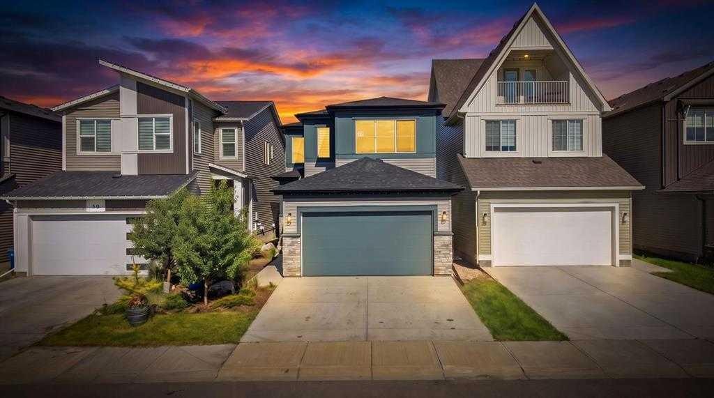 82 Belvedere Green Se, Calgary, AB - Outdoor With Facade