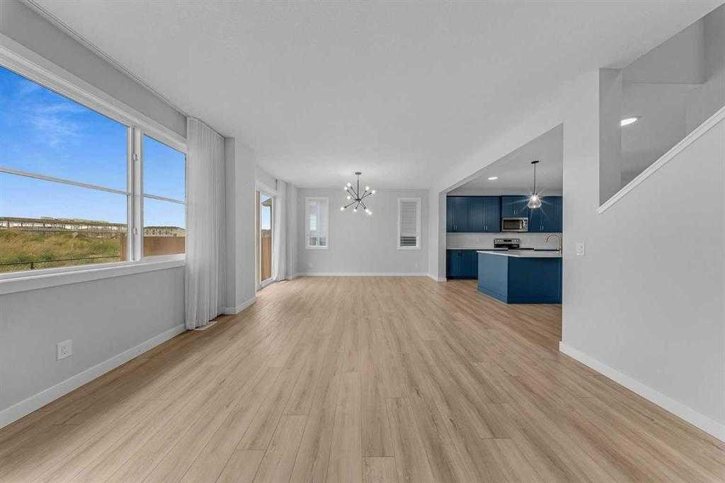 82 Belvedere Green Se, Calgary, AB - Indoor