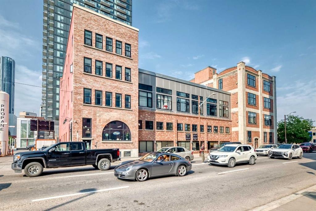 307-220 11 Avenue Se, Calgary, AB - Outdoor With Facade