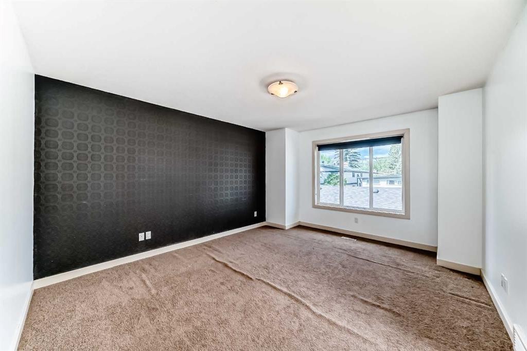 2-1921 30 Street Sw, Calgary, AB - Indoor Photo Showing Other Room