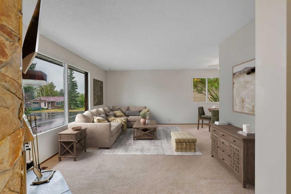 5811 11 Street Nw, Calgary, AB - Indoor