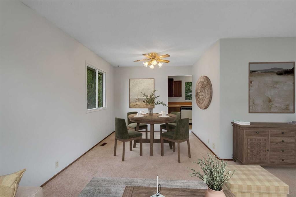 5811 11 Street Nw, Calgary, AB - Indoor Photo Showing Dining Room