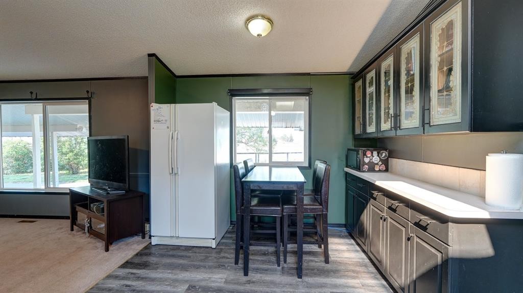 428 57 Avenue West, Claresholm, AB - Indoor