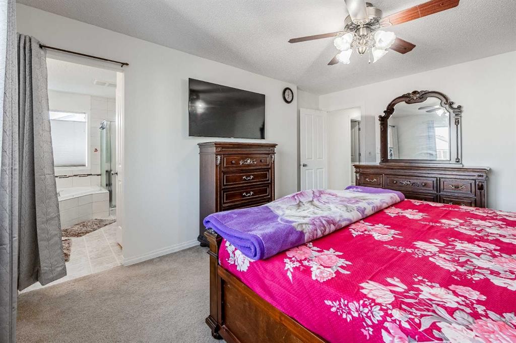 482 Skyview Ranch Way Ne, Calgary, AB - Indoor Photo Showing Bedroom