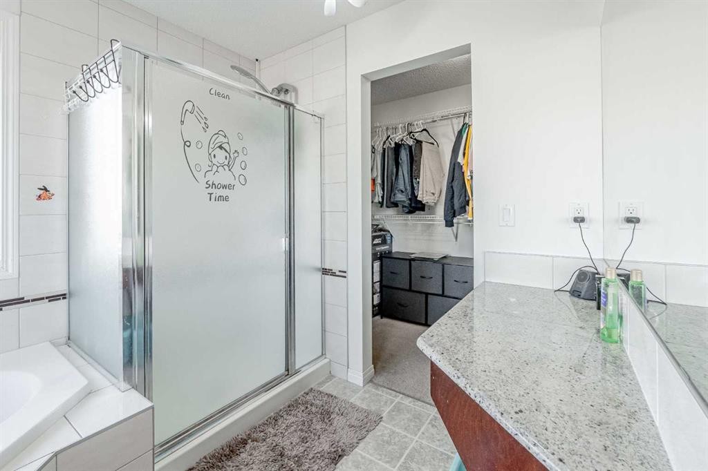 482 Skyview Ranch Way Ne, Calgary, AB - Indoor Photo Showing Bathroom