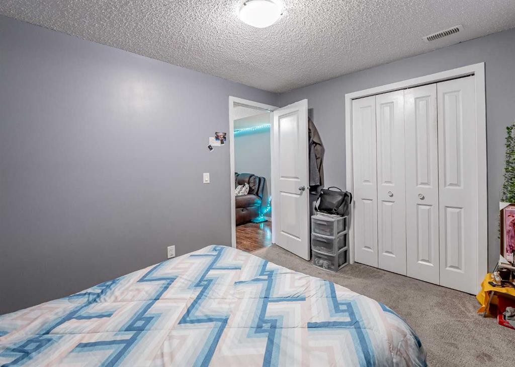 482 Skyview Ranch Way Ne, Calgary, AB - Indoor Photo Showing Bedroom