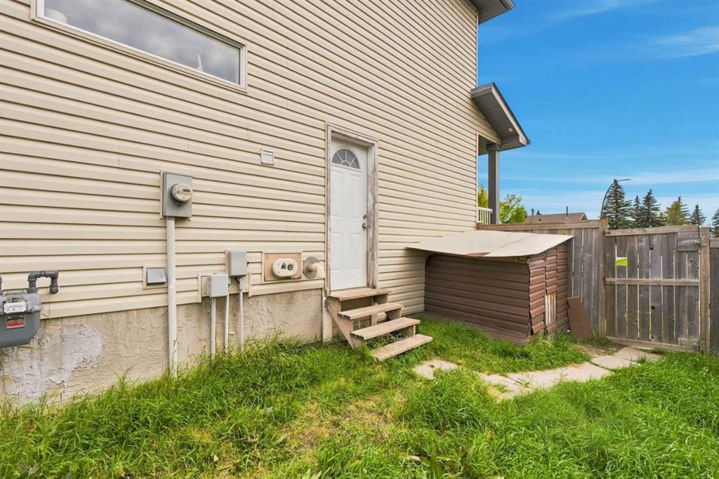 162 Taradale Drive Ne, Calgary, AB - Outdoor With Exterior