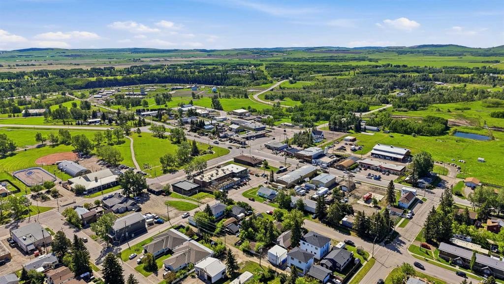 329 Flare Avenue Sw, Diamond Valley, AB - Outdoor With View