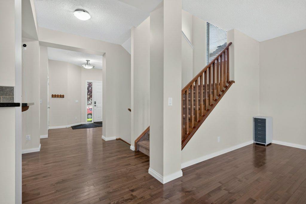 164 Aspenmere Close, Chestermere, AB - Indoor Photo Showing Other Room