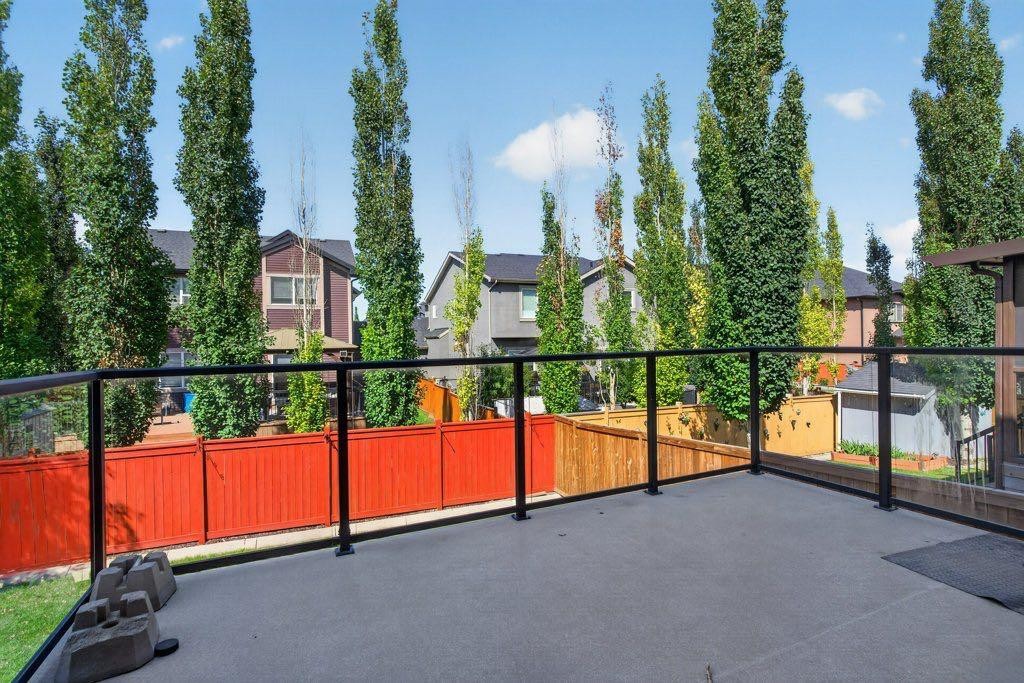 164 Aspenmere Close, Chestermere, AB - Outdoor