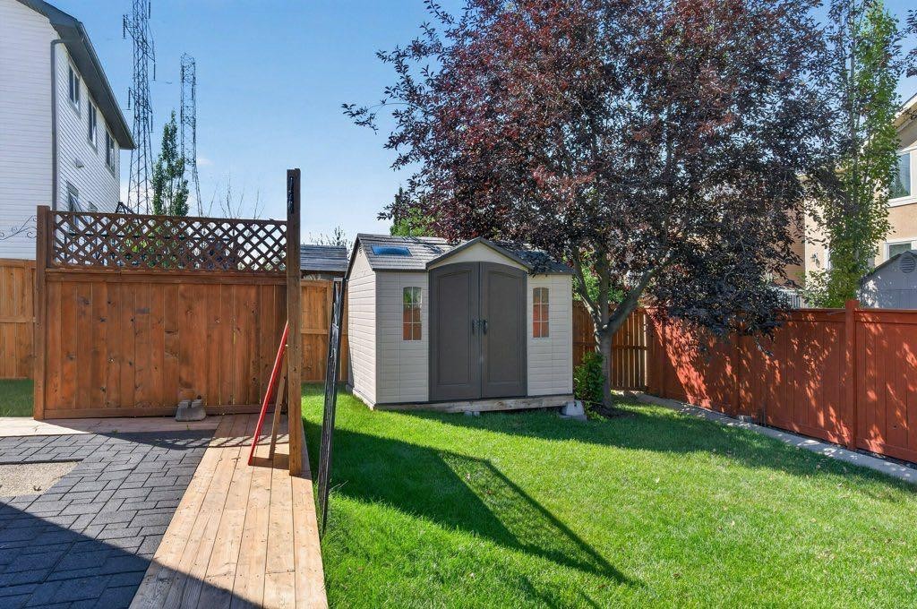 164 Aspenmere Close, Chestermere, AB - Outdoor