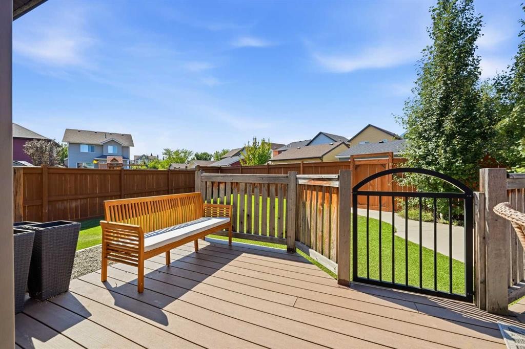274 Autumn Circle Se, Calgary, AB - Outdoor With Deck Patio Veranda With Exterior