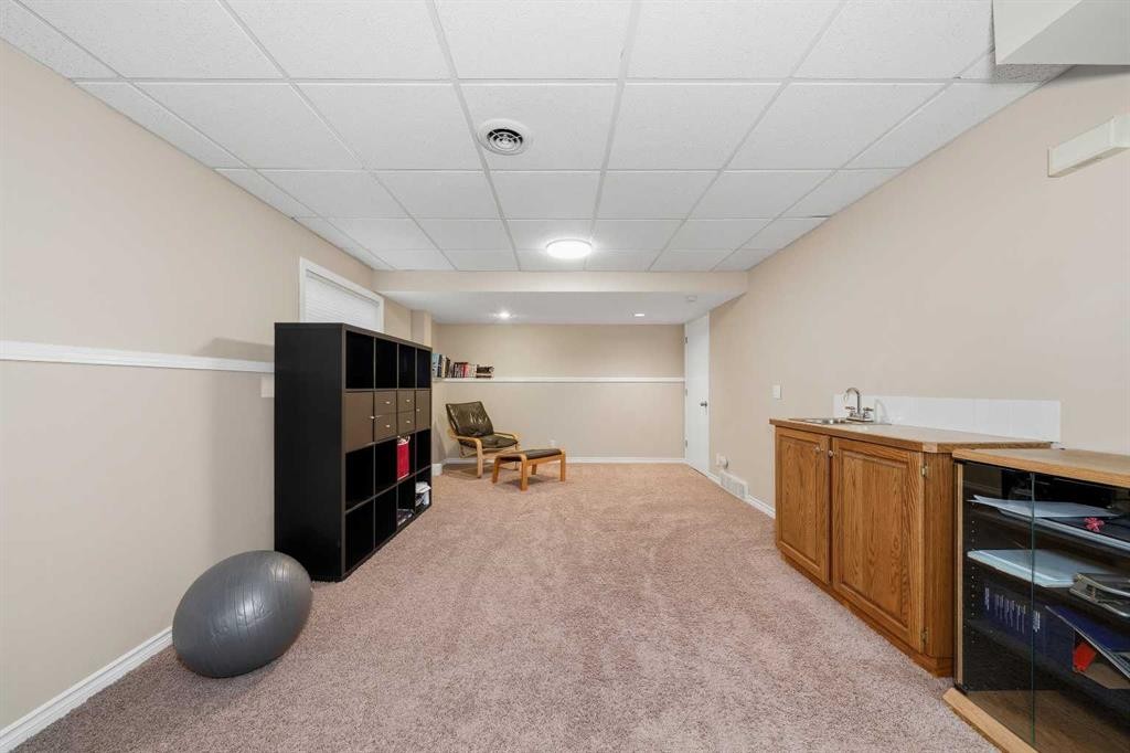 36 Shannon Circle Sw, Calgary, AB - Indoor