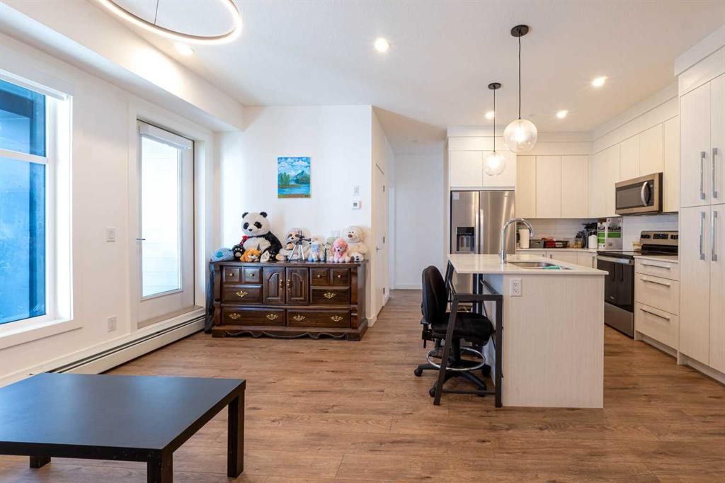 1207-681 Savanna Boulevard Ne, Calgary, AB - Indoor Photo Showing Kitchen