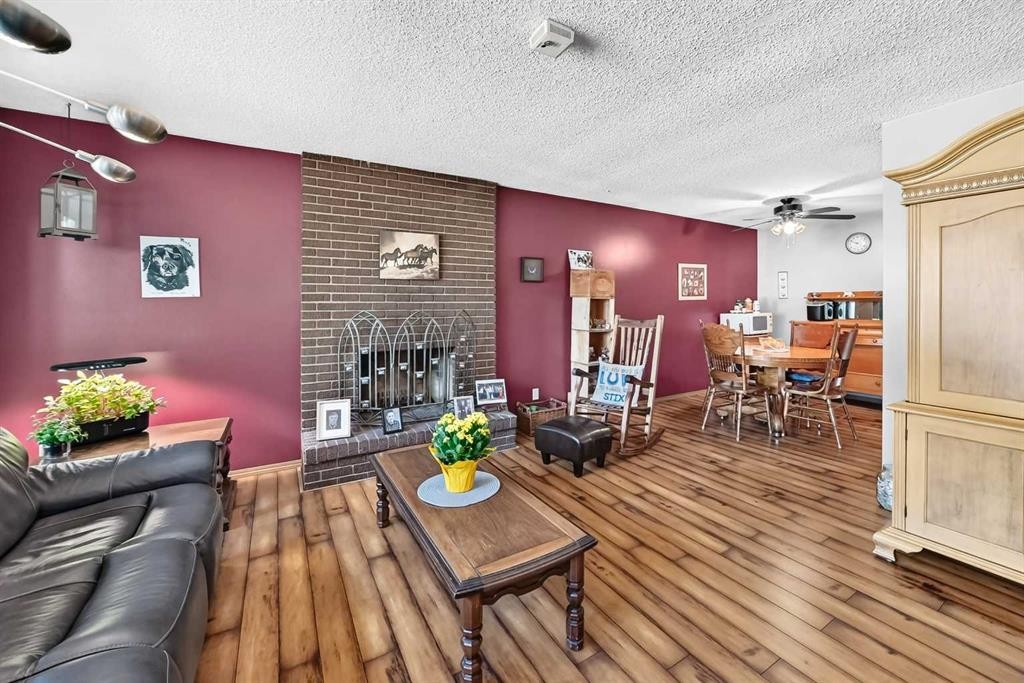 6432 Rundlehorn Drive Ne, Calgary, AB - Indoor