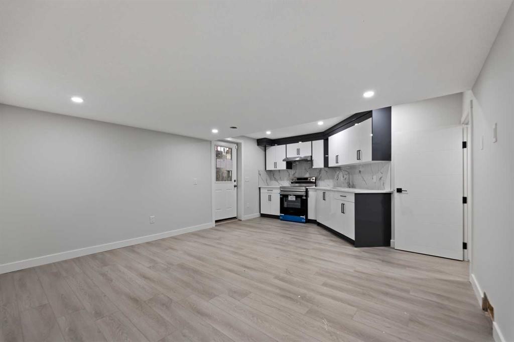 81 Saddlecrest Green Ne, Calgary, AB - Indoor