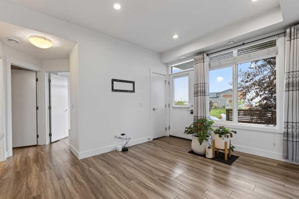 214 Seton Passage Se, Calgary, AB - Indoor Photo Showing Other Room