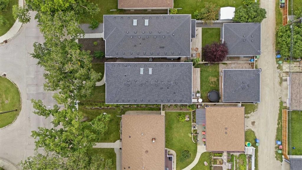 2014 6 Street Ne, Calgary, AB - Outdoor With View