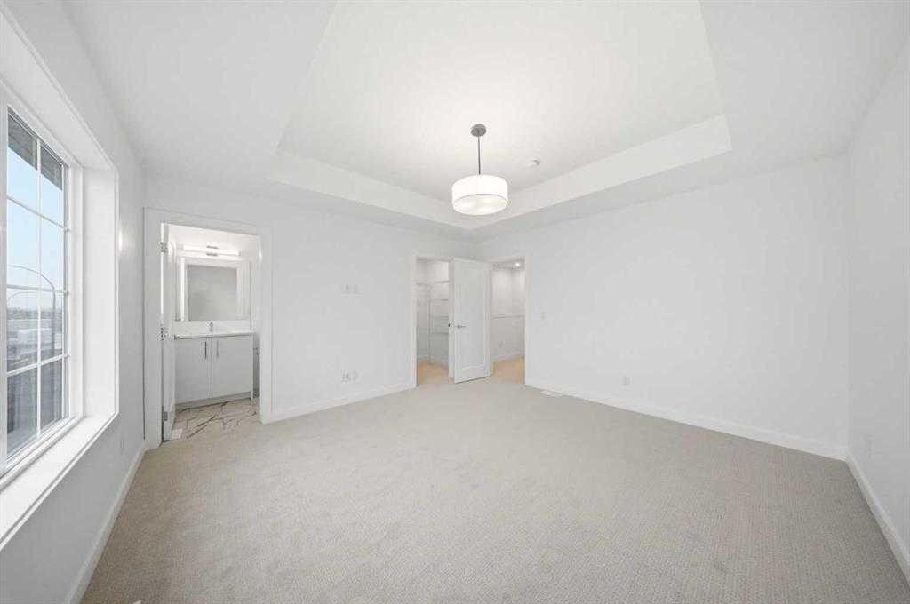 272 Huxbury View Ne, Calgary, AB - Indoor Photo Showing Other Room