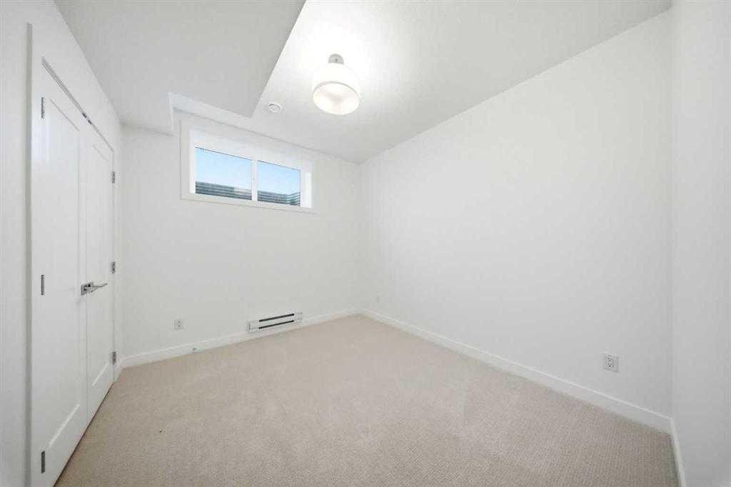 272 Huxbury View Ne, Calgary, AB - Indoor Photo Showing Other Room